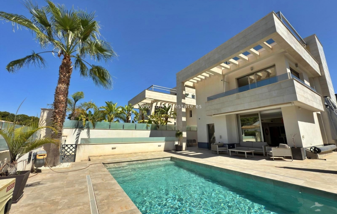 Reventa - Villa - Orihuela Costa - Villamartín-Las Filipinas