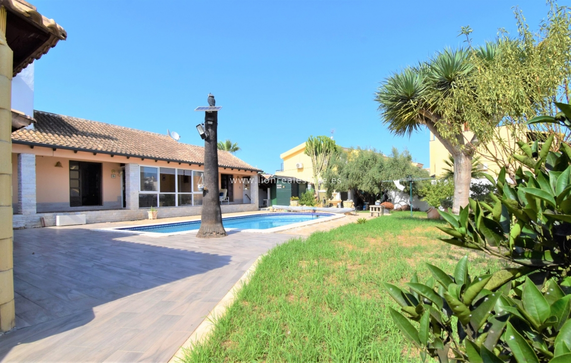 Reventa - Villa - Orihuela Costa - Villamartín