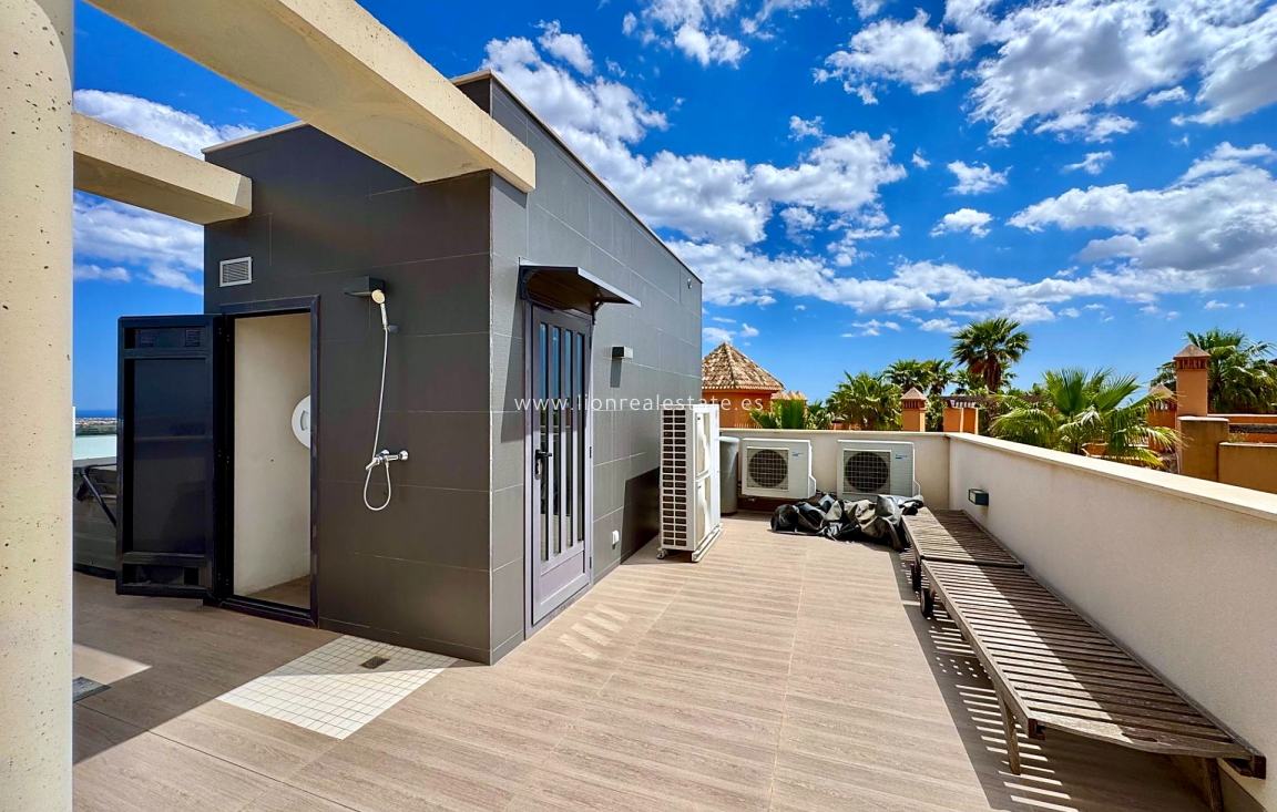 Reventa - Villa - San Miguel de Salinas - Bellavista