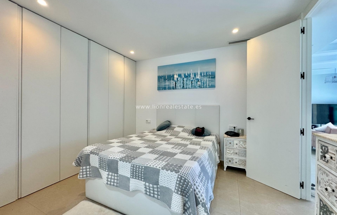 Reventa - Villa - San Miguel de Salinas - Blue Lagoon - Galán