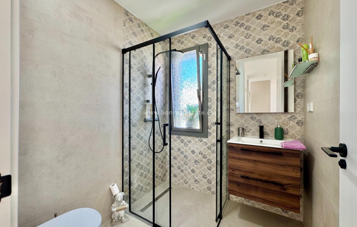 Reventa - Villa - San Miguel de Salinas - Blue Lagoon - Galán
