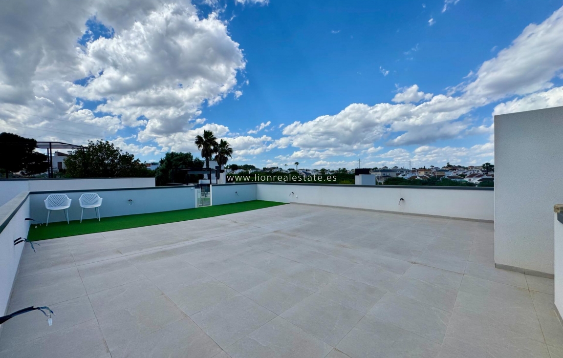 Reventa - Villa - San Miguel de Salinas - Blue Lagoon - Galán