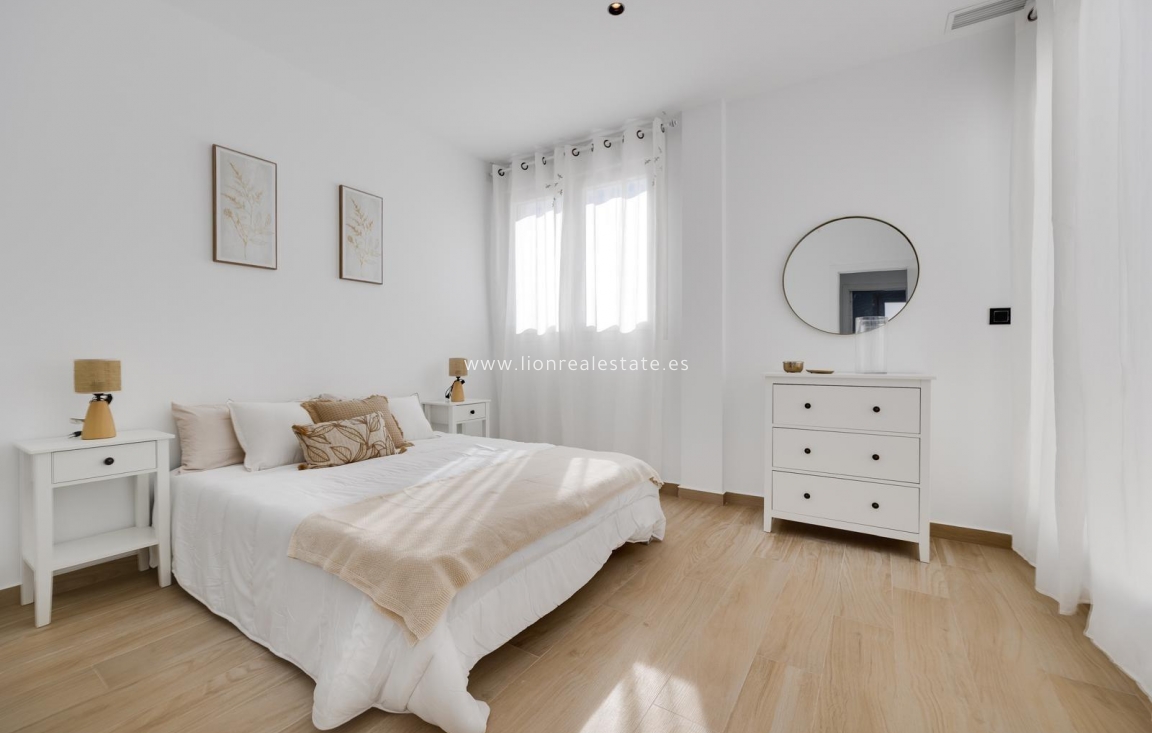 Reventa - Villa - Torrevieja - Aguas Nuevas