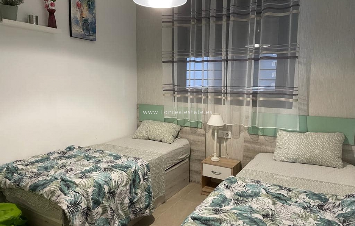 Short Term Rental - Apartment / flat - Orihuela Costa - La Zenia