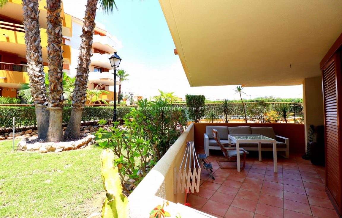 Short Term Rental - Apartment / flat - Torrevieja - Punta Prima