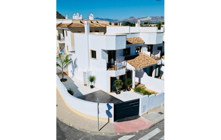 terraced - Nowy budynek - Cox - Cox