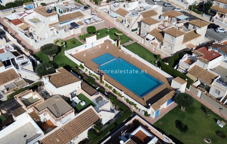 Town House - Odsprzedaż - Orihuela Costa - Los Altos
