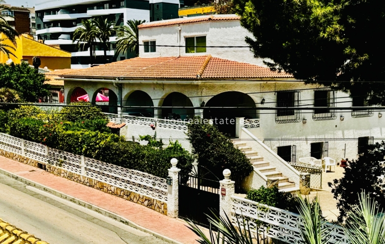 Town House - Odsprzedaż - Torrevieja - LS-1306