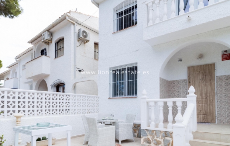 Town House - Перепродажа - Orihuela Costa - La Zenia
