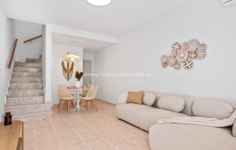 Town House - Resale - Orihuela Costa - MOVR-64603