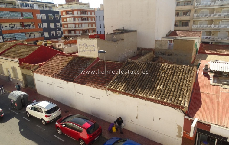 Urban building plot - Odsprzedaż - Torrevieja - Centro
