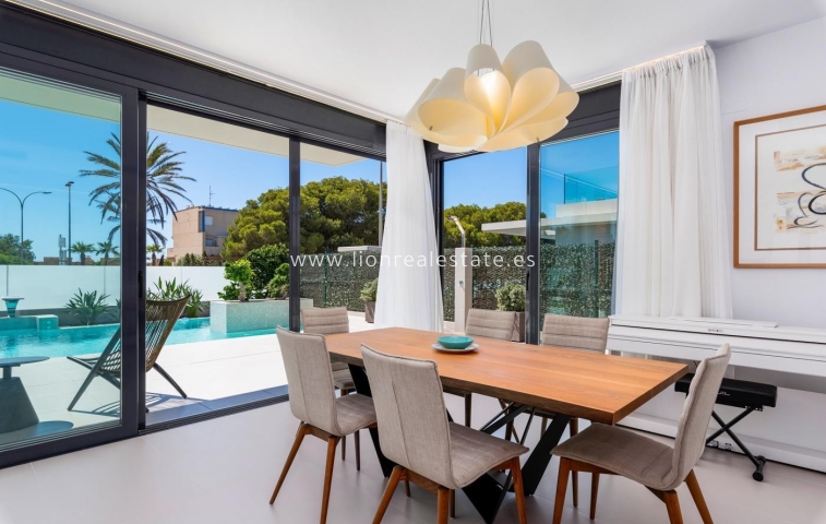 Villa - New Build - Orihuela Costa - LS-1302 /1