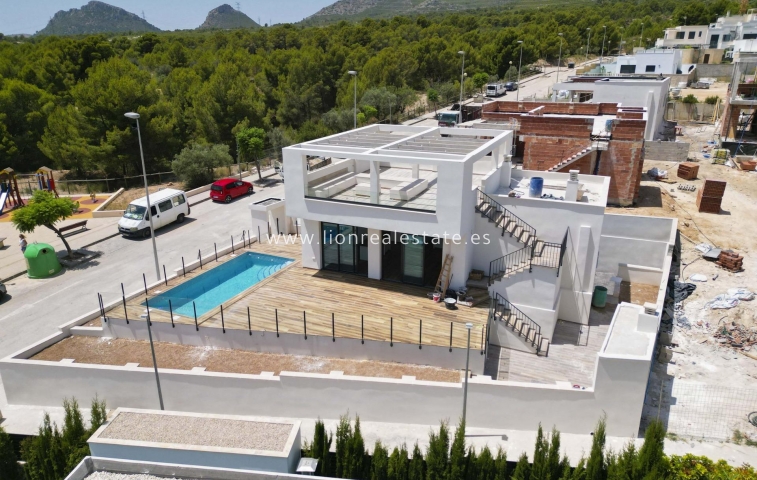 Villa - New Build - Polop - Alberca