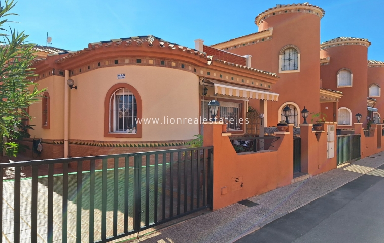 Villa - Odsprzedaż - Playa Flamenca - Villas San Luis