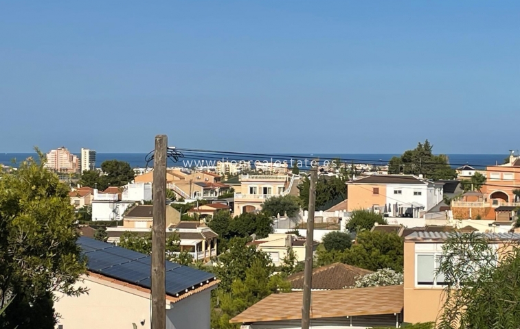 Villa - Resale - Torrevieja - Los Balcones - Los Altos del Edén