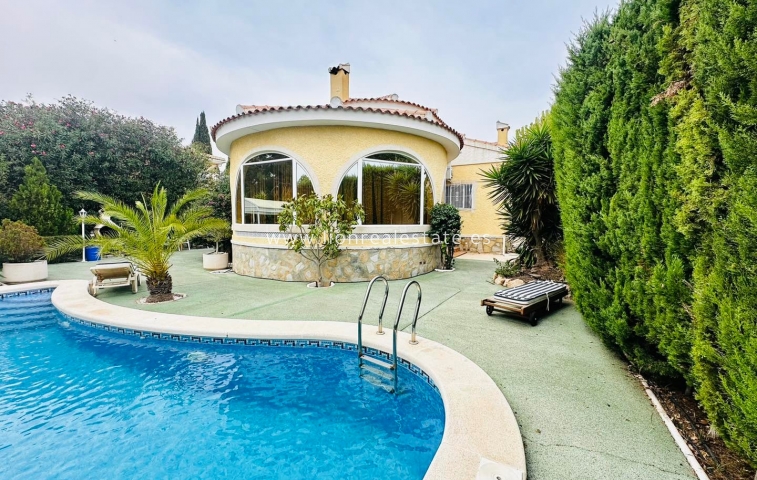 Villa - Reventa - Rojales - LS-1810