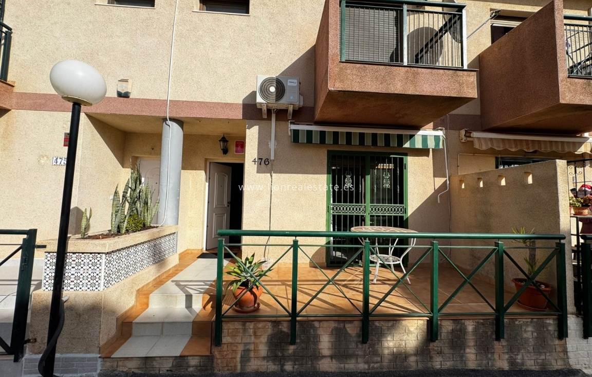 Wynajem długoterminowy - Town House - Orihuela Costa - Playa Flamenca